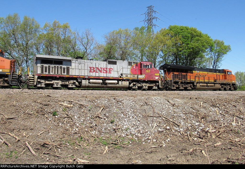 BNSF 741